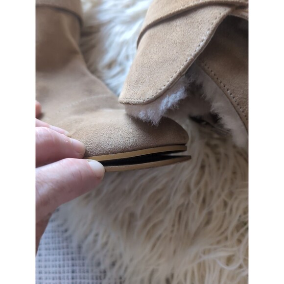Vintage Tan Suede Leather Fur Lined Ankle Bootie Almond Toe Wrap Strap 39/8.5 - Picture 9 of 13